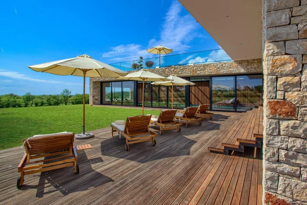 Yellow Tree Jurici Home & Spa Baderna 0*,  Croatia
